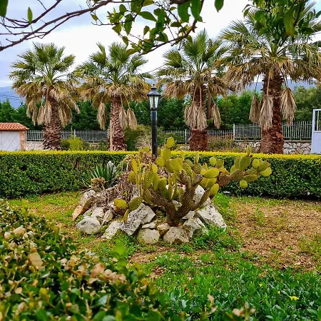 Kostoula וילה